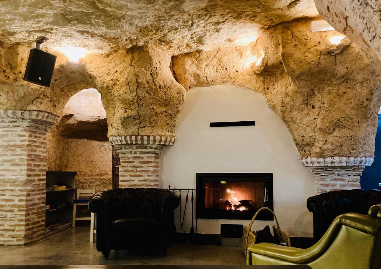 Casa Rural Cueva El Nido Casas de Fernando Alonso Eksteriør bilde