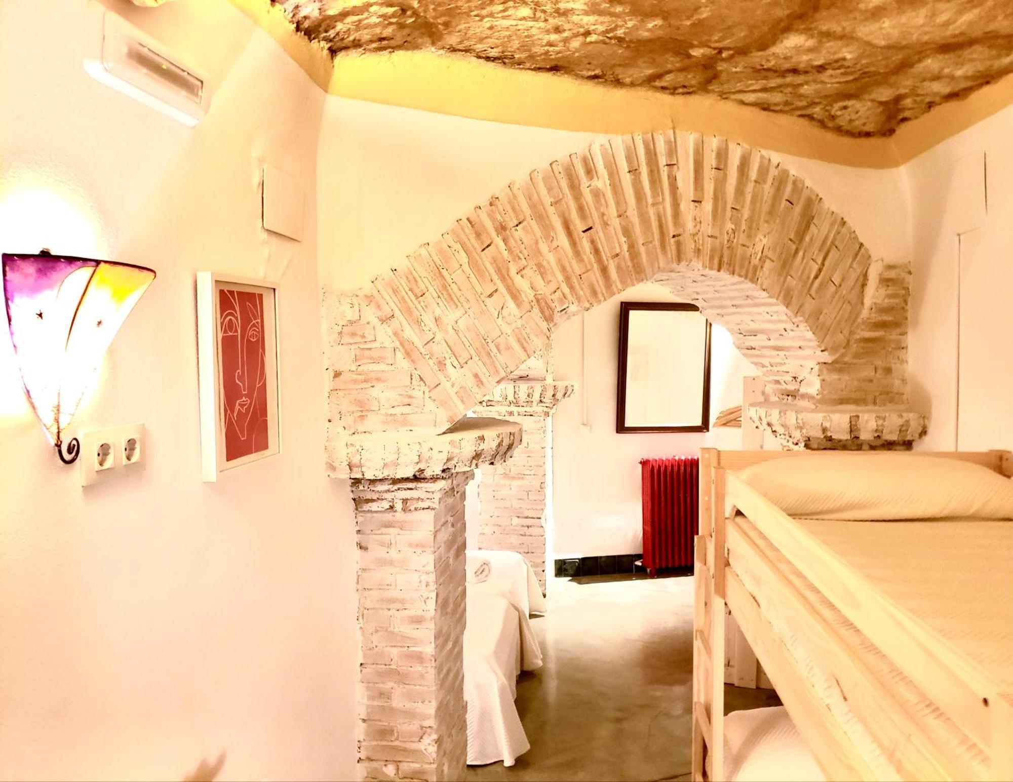 Casa Rural Cueva El Nido Casas de Fernando Alonso Eksteriør bilde
