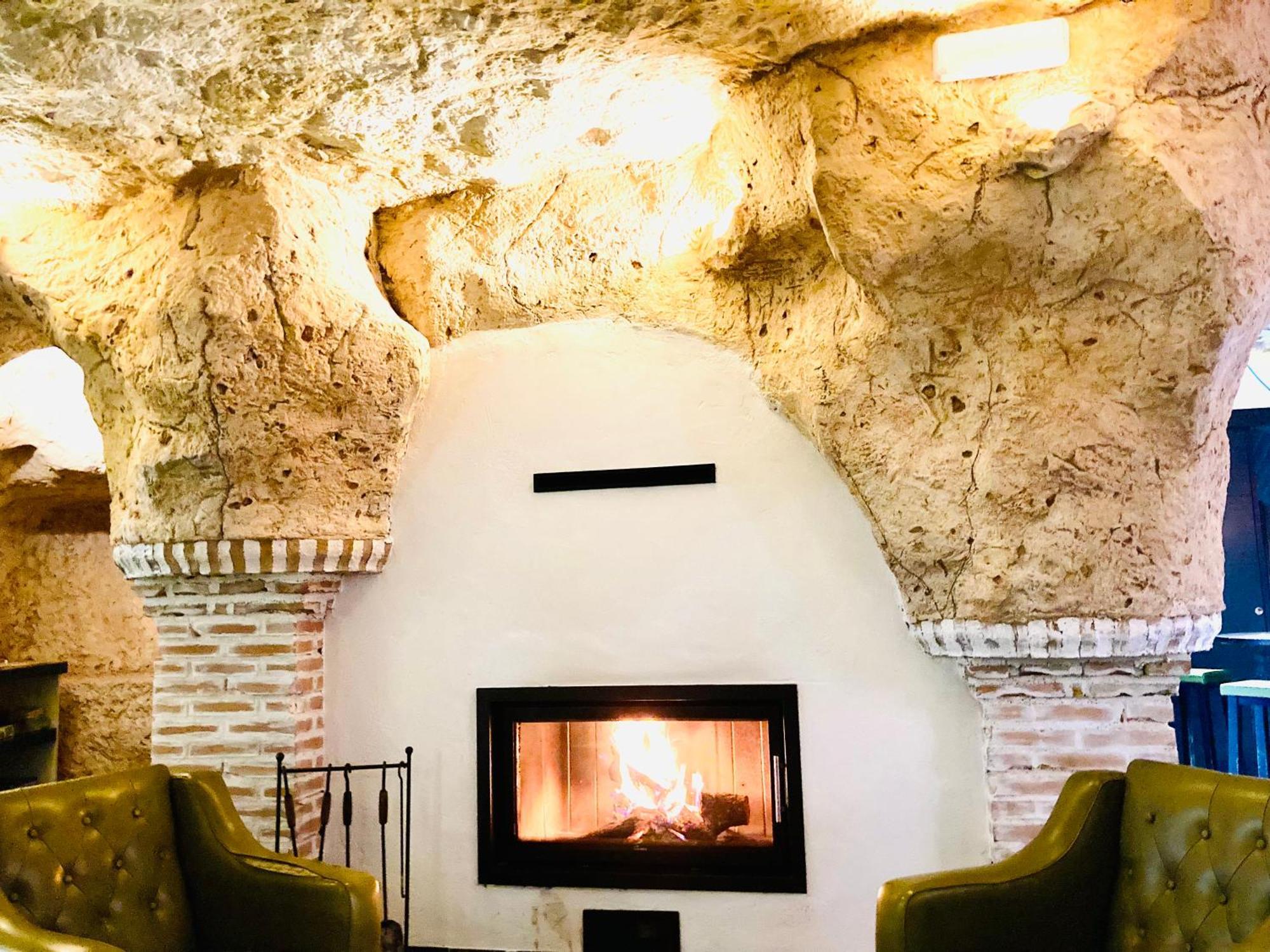 Casa Rural Cueva El Nido Casas de Fernando Alonso Eksteriør bilde